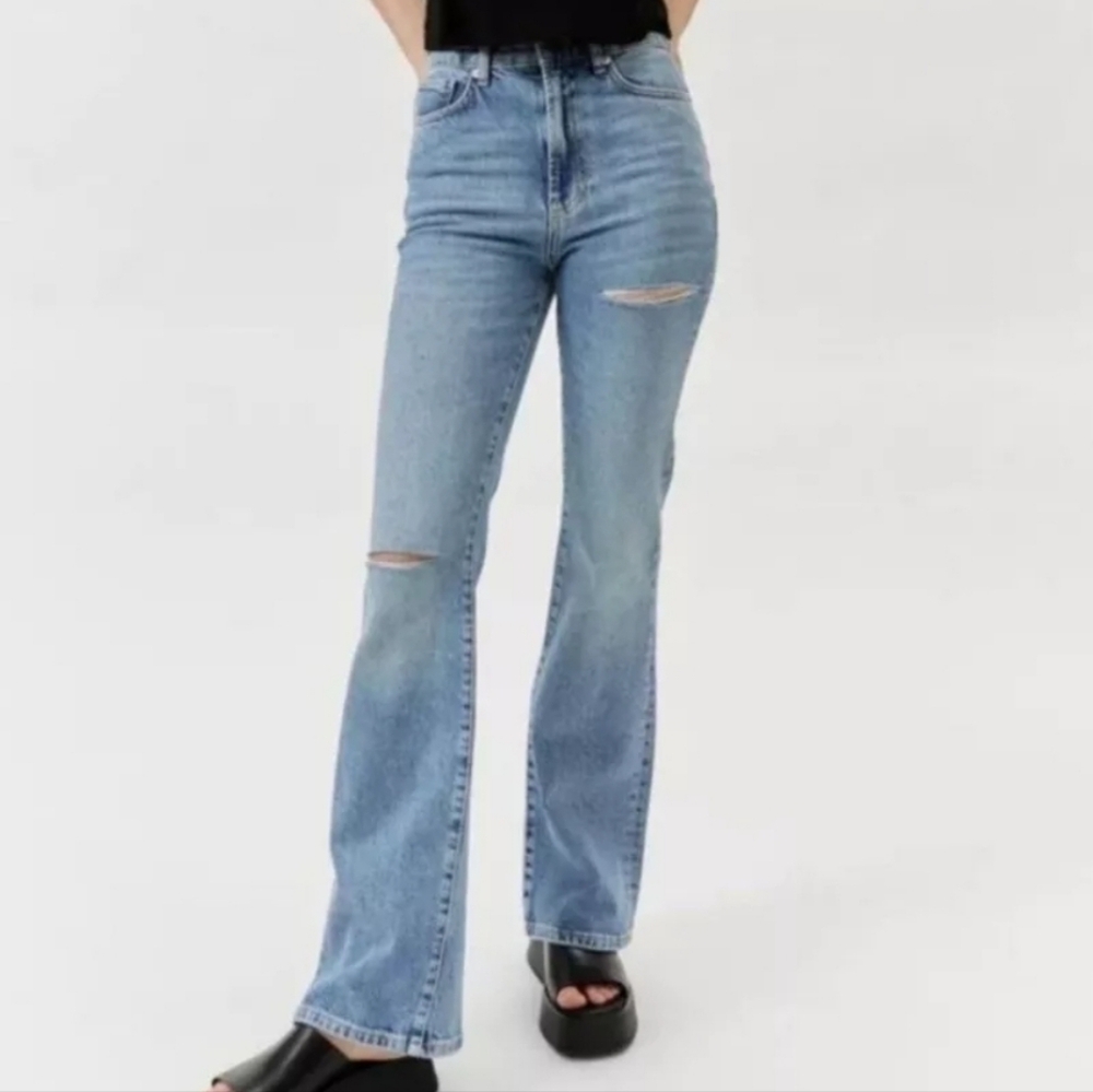 ❤️ URBAN OUTFITTERS BDG HIGH RISE FLARE JEANS, 6 (28)